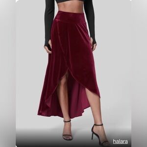 Halara - High Waisted High Low Crossover Velvet Maxi Skirt, size Medium
